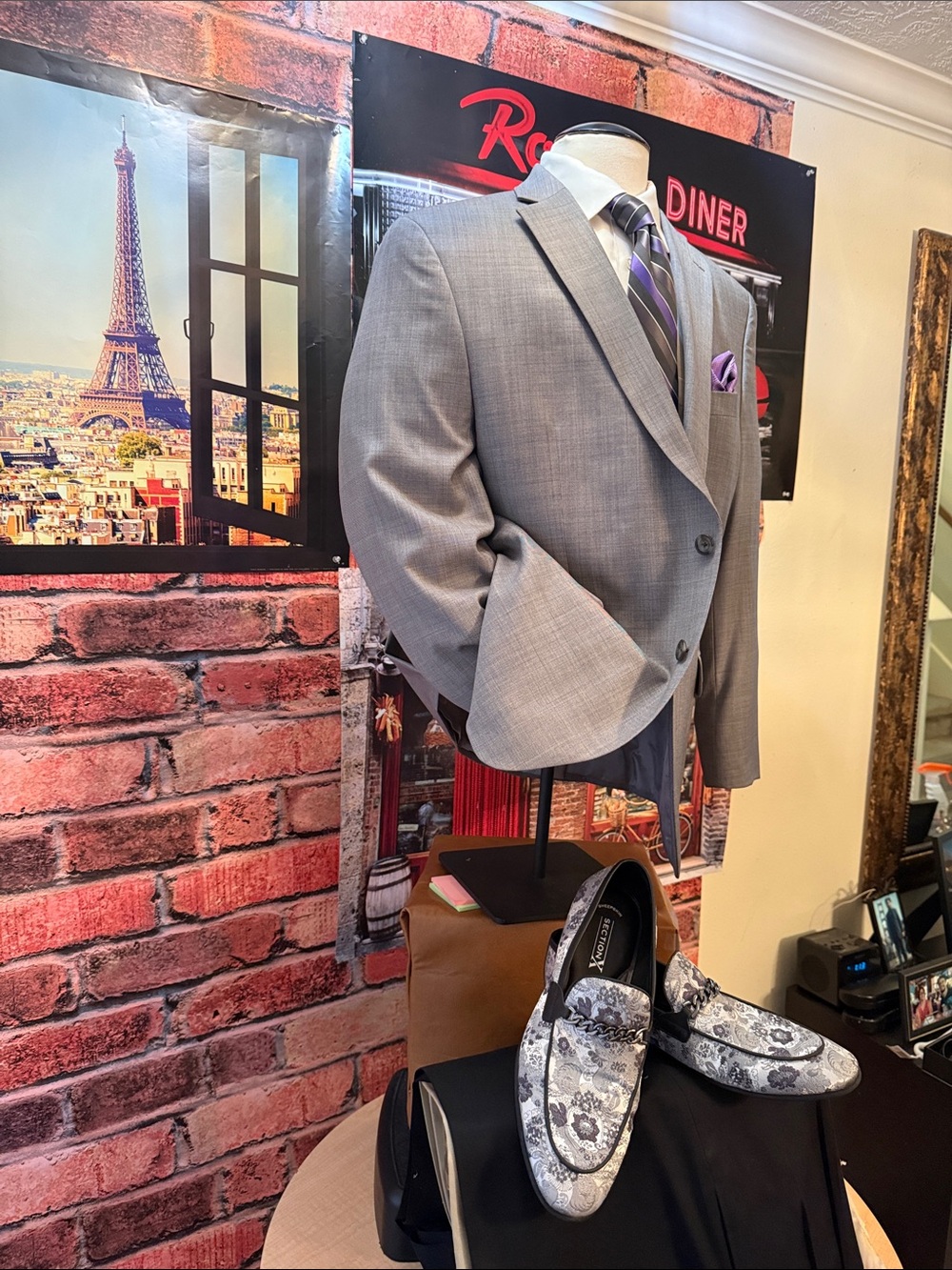 Michael Kors Men's Sport Coat - Picture 9 of 17